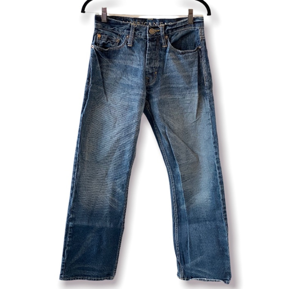 American Eagle relaxed straight leg size 26 dark wash button fly 90s sty…